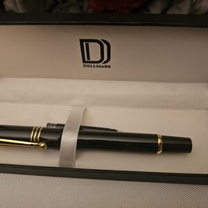DellMars Exclusive Design Fountain pen  🖋 New in box